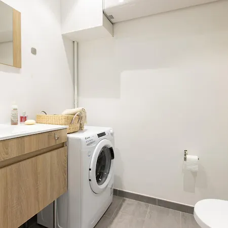 Parata Αζάτσιο